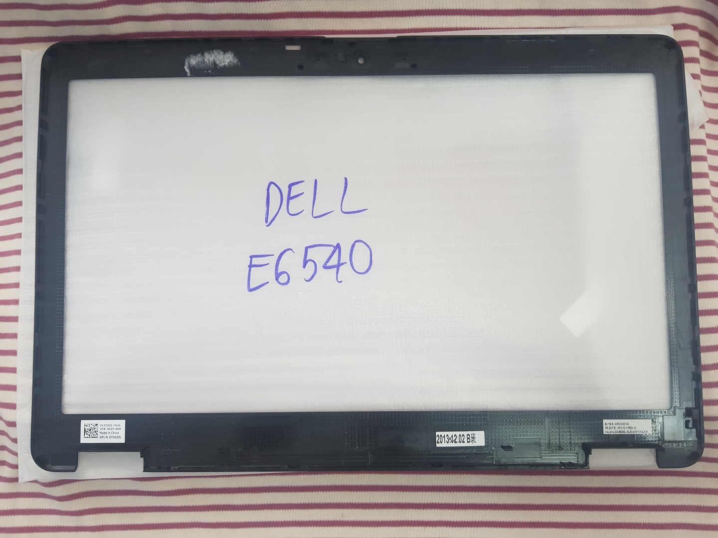 Mặt B vỏ laptop dùng cho laptop Dell Latitude E6540 - Viền màn hình dùng cho Dell Latitude E6540