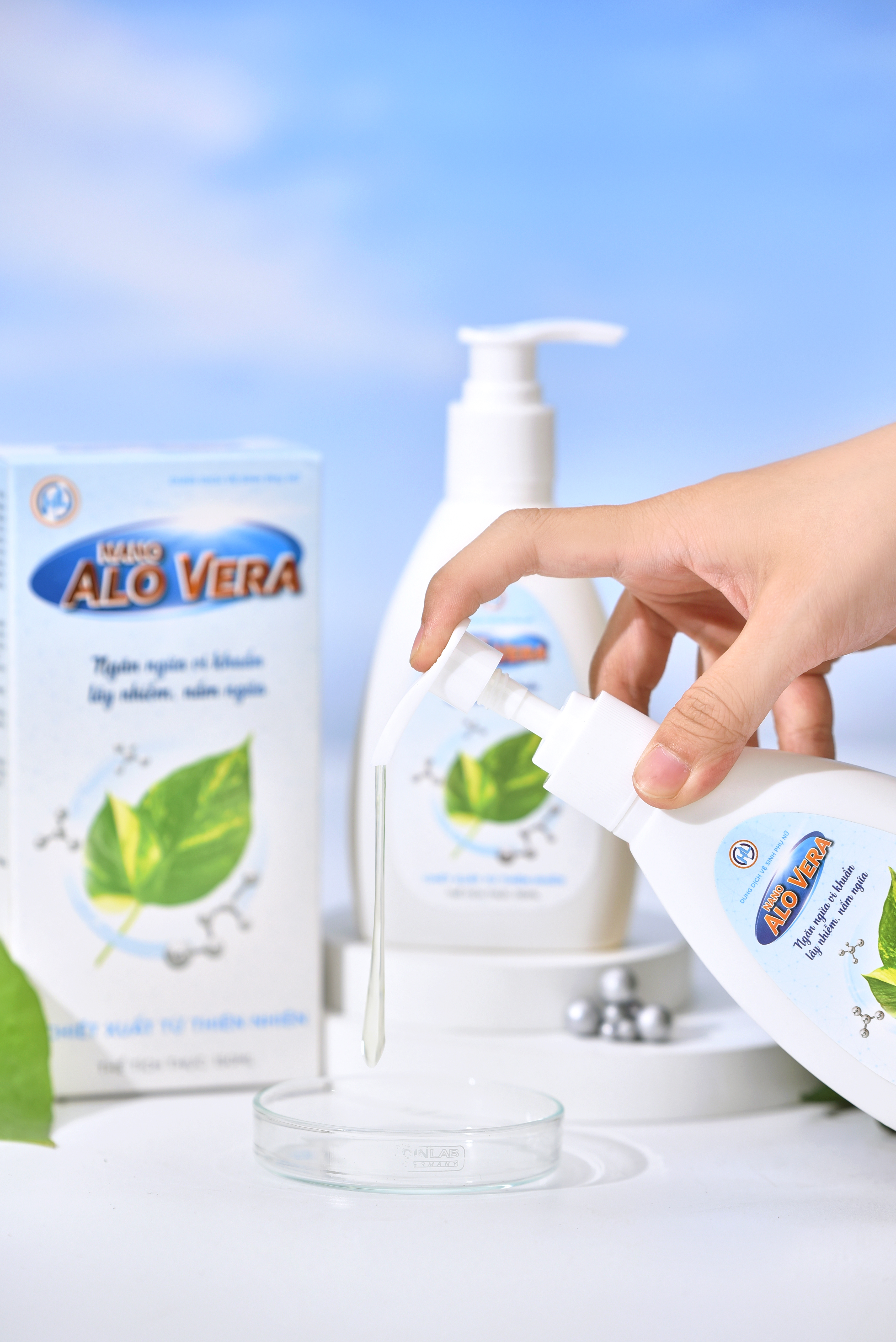 Dung Dịch Vệ Sinh Nano AloVera Chai Lớn (150ml) - Hỗ Trợ Điều Trị Viêm Nhiễm Phụ Khoa Nam Nữ Women