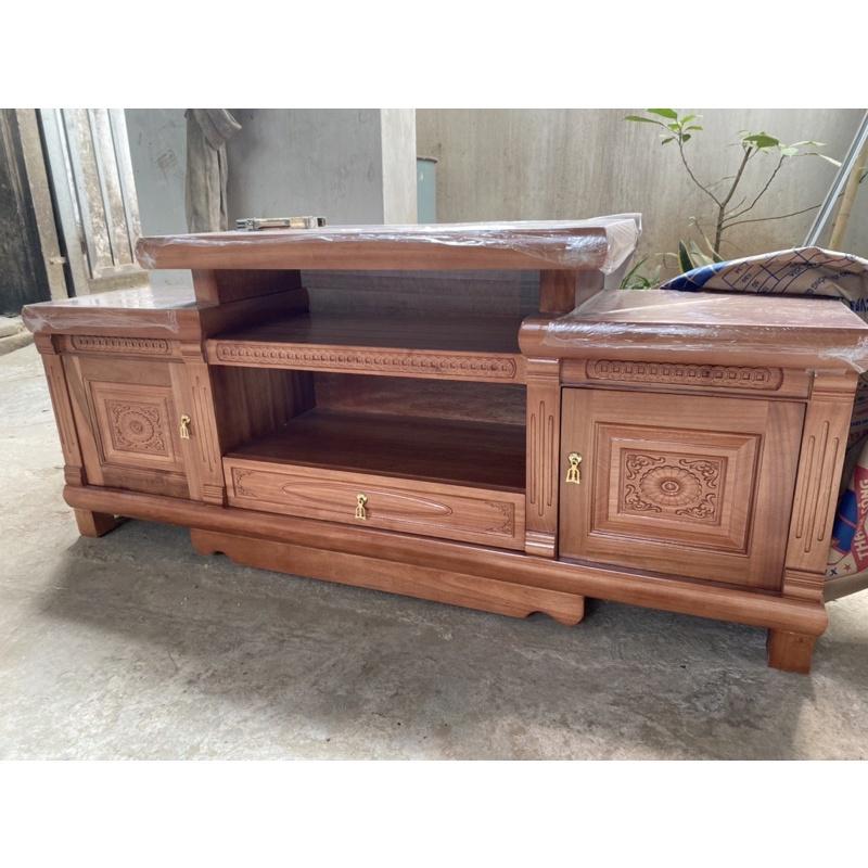 Kệ tivi gỗ xoan đào dài 1m6