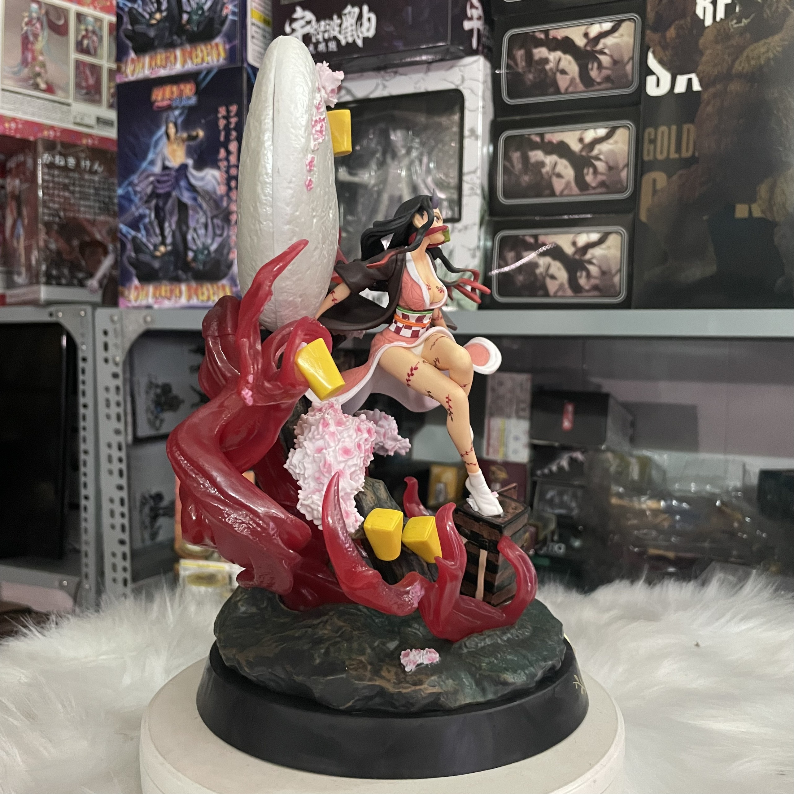 Mô hình Kamado Nezuko and Moon - Figure Nezuko Kimetsu no Yaiba