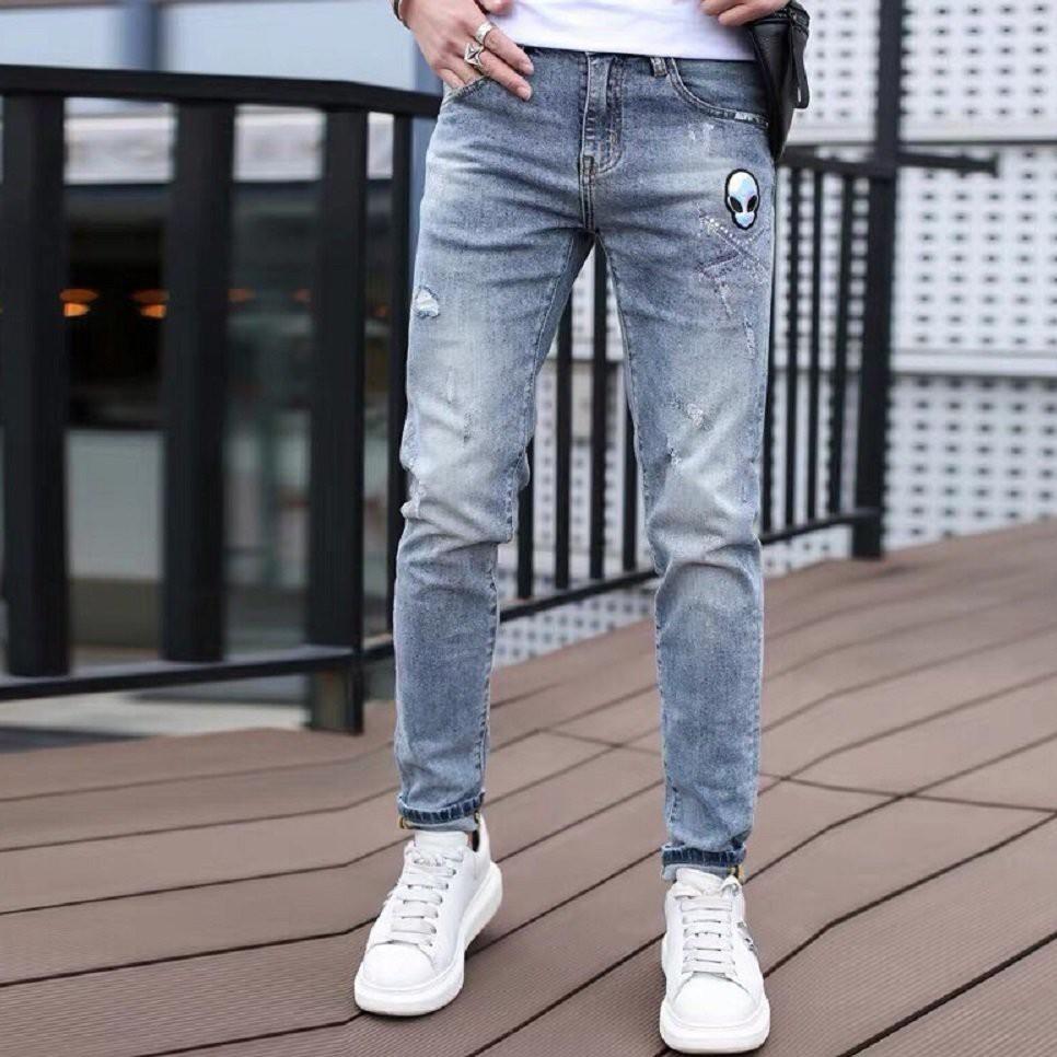 Quần jean nam MURADFASHION QJNA, quần bò nam xanh rách thêu logo đẹp cao cấp phong cách thời trang nam