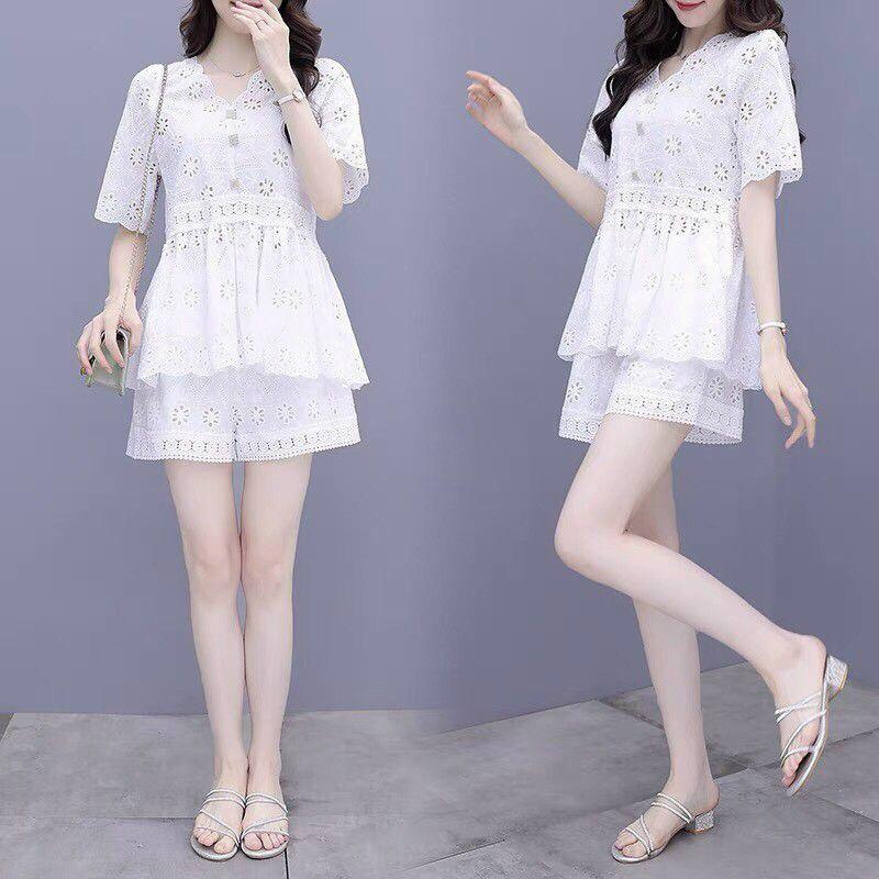SÉT BỘ SHORT TRẮNG ÁO PEPLUM