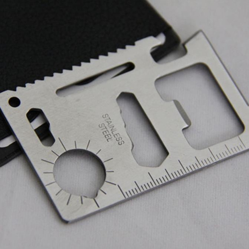 Miếng Thép Đa Năng 11 Công Dụng Thẻ Phượt Đa Năng - Steel Credit Card Survival Tool