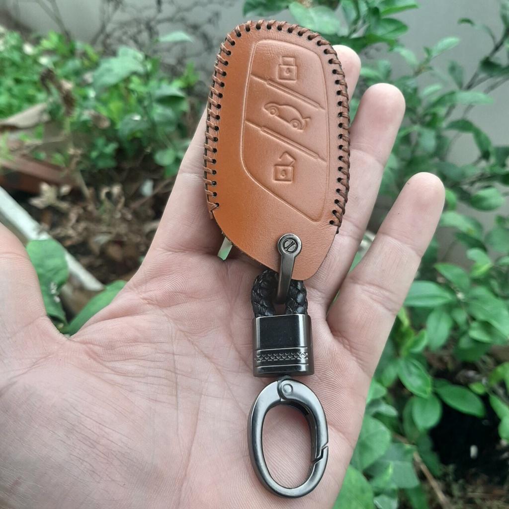 Bao Da Chìa Khóa MG ZS, MG HS. Da Bò thật Nhập Khẩu , Khắc Tên + Số ĐT Chủ Xe. Bảo hành 2 năm về da.