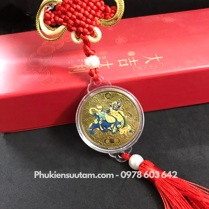 Dây Treo Xu Tỳ Hưu Mạ Vàng In Màu, kích thước: 33cmx4.5cm, màu vàng - SP005940