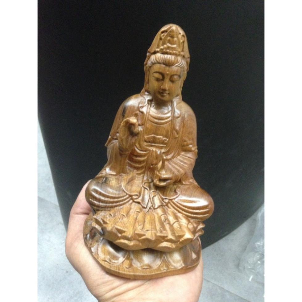 Tượng Quan Âm Gỗ Bách Xanh Nguyên Khối