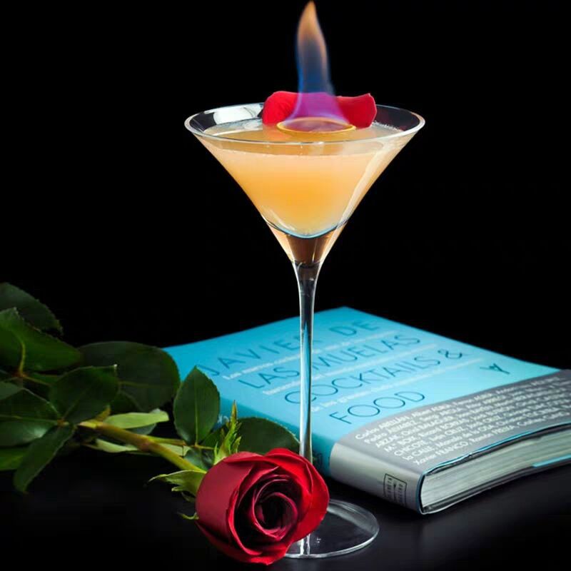 Martini Glass Cocktail - Ly cocktail thủy tinh nón