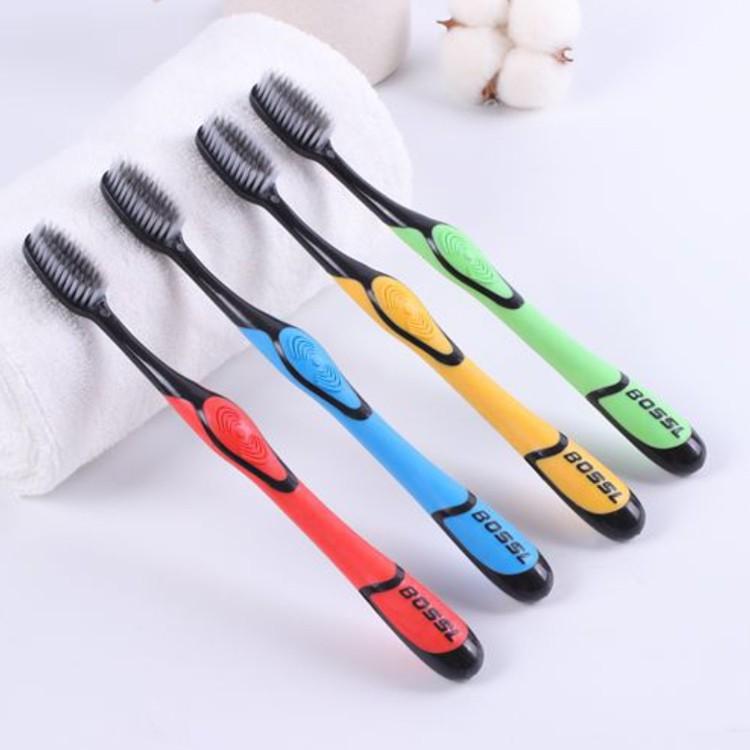 Bộ 4 Cây Bàn Chải Than Hoạt Tính Hàn Quốc, Lông Mịn Mềm Cho Bạn Cảm Giác Thoải Mái Mẫu Mới 2021
