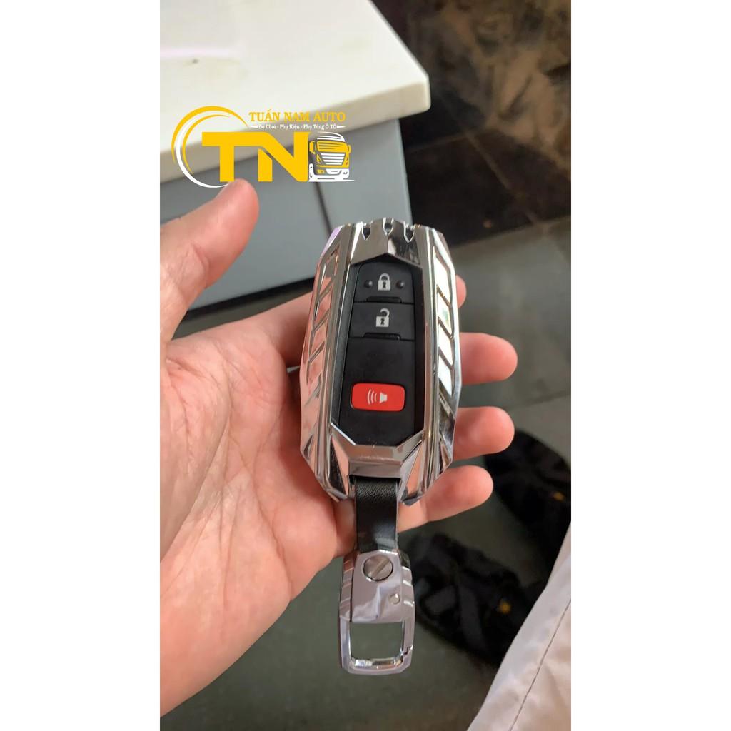 ỐP CHÌA KHÓA cho xe TOYOTA CROSS, CAMRY, FORTUNER, HỢP KIM ALUMINIUM CAO CẤP