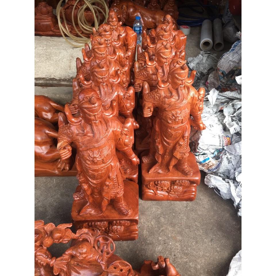 Tượng gỗ hương quan công cầm đao cao 40cm