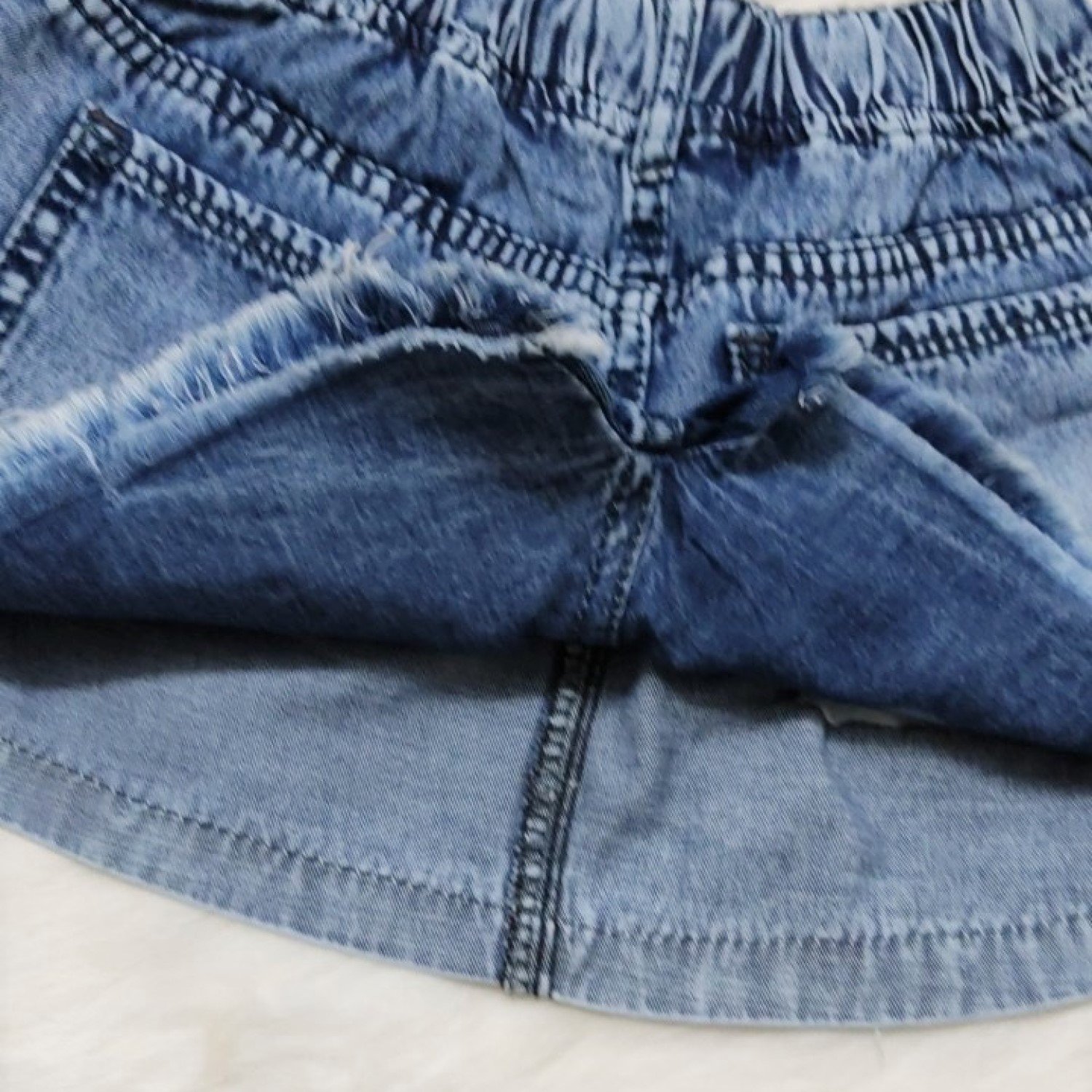 G00000214 Quần short jean giả váy dễ thương cho bé gái