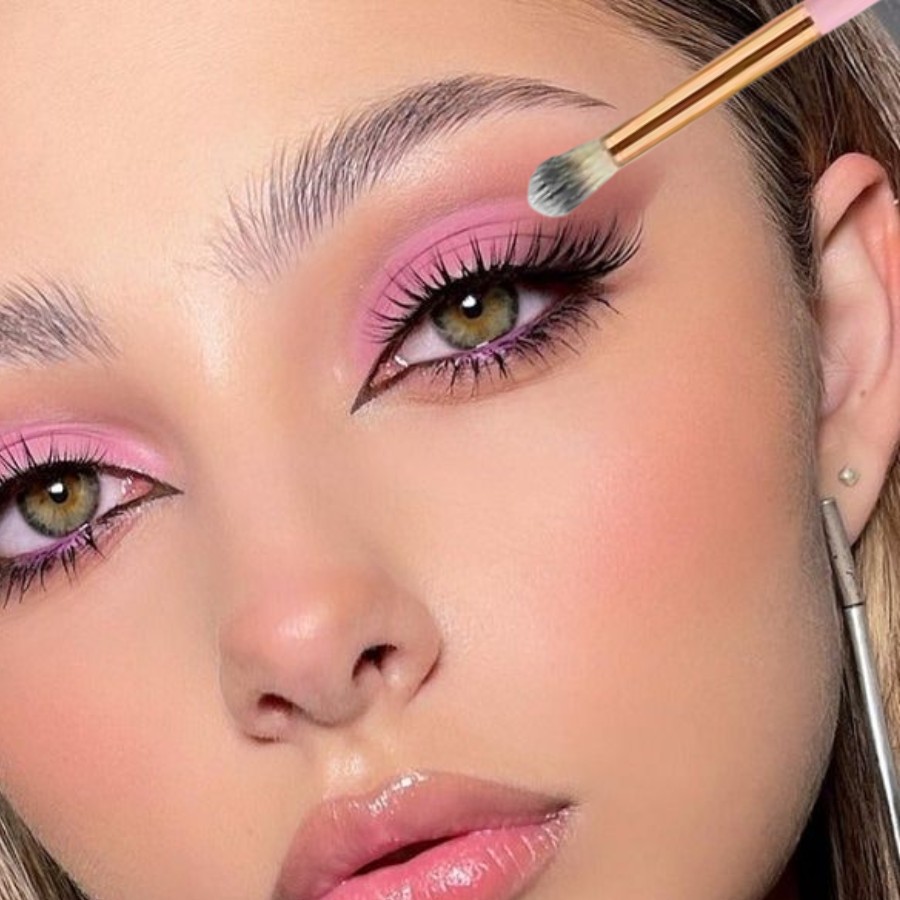 Cọ Trang Điểm Đánh Màu Mắt BH Cosmetics Pink Studded Elegance 07
