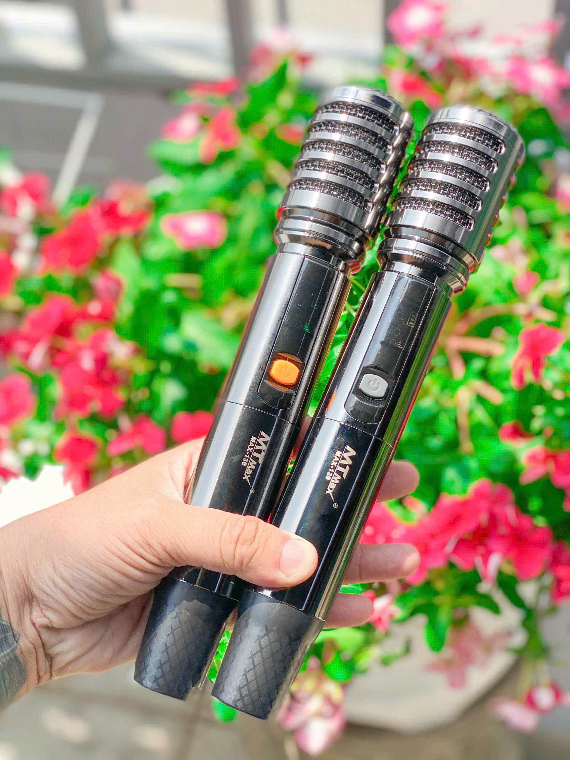 Micro MTMAX Max139 Cho Dàn Karaoke, Loa Kéo, Amply Cao Cấp Chính Hãng, Củ Micro Cao Cấp Set Tần Số, Âm Lượng Trên Thân Micro Hàng Chính Hãng