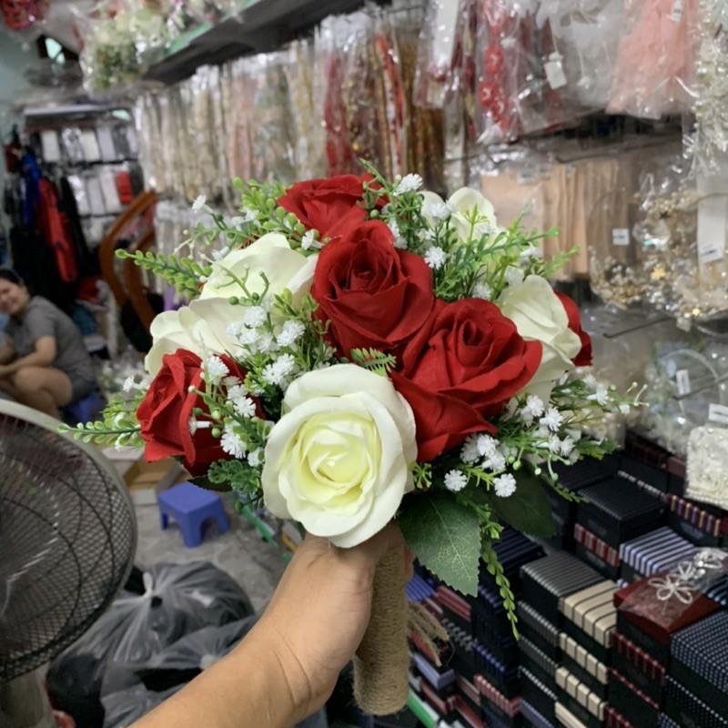 Hoa cưới cầm tay cô dâu hoa Hồng to và baby mẫu hoa cưới 10/2020 giangpck hh