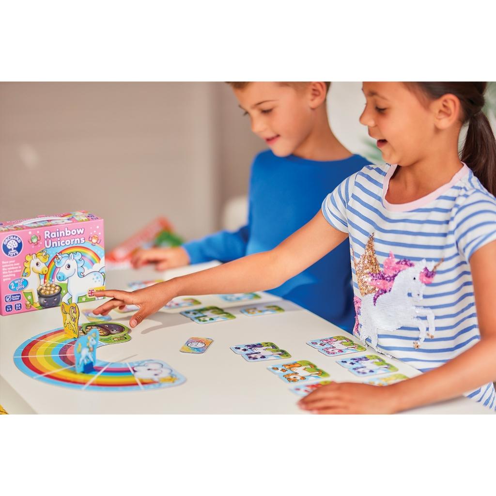 Trò chơi trí tuệ Rainbow Unicorns - Orchard Toys giúp trẻ nhận biết màu sắc, khả năng ghi nhớ