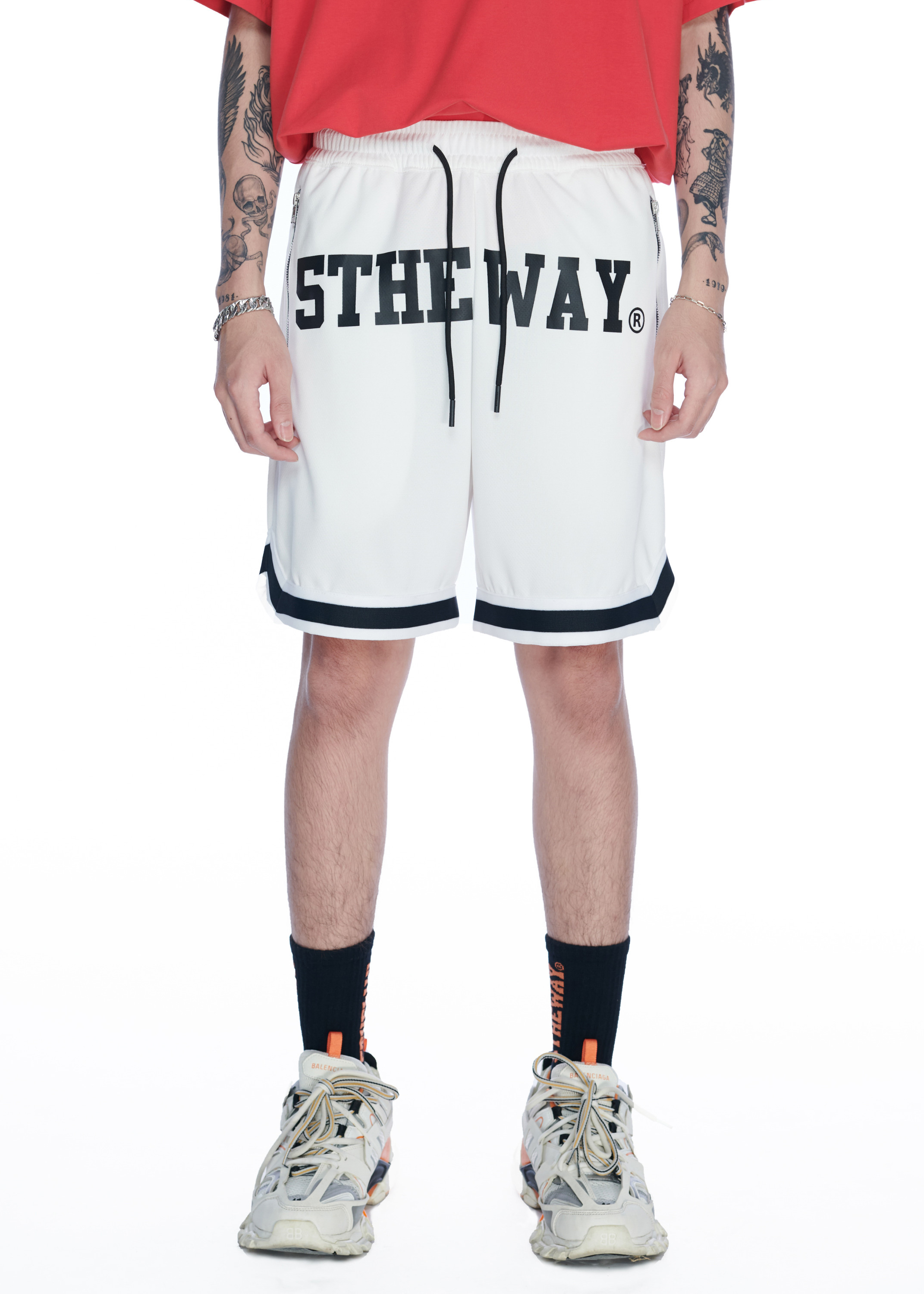 Quần Short 5THEWAY Trắng aka 5THEWAY BASKETBALL MESH SHORT in WHITE