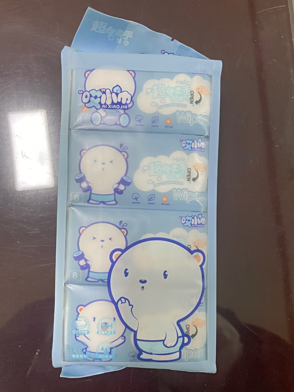 Khăn giấy ướt mini bỏ túi tiện lợi hình hoạt hình mau ngau nhien
