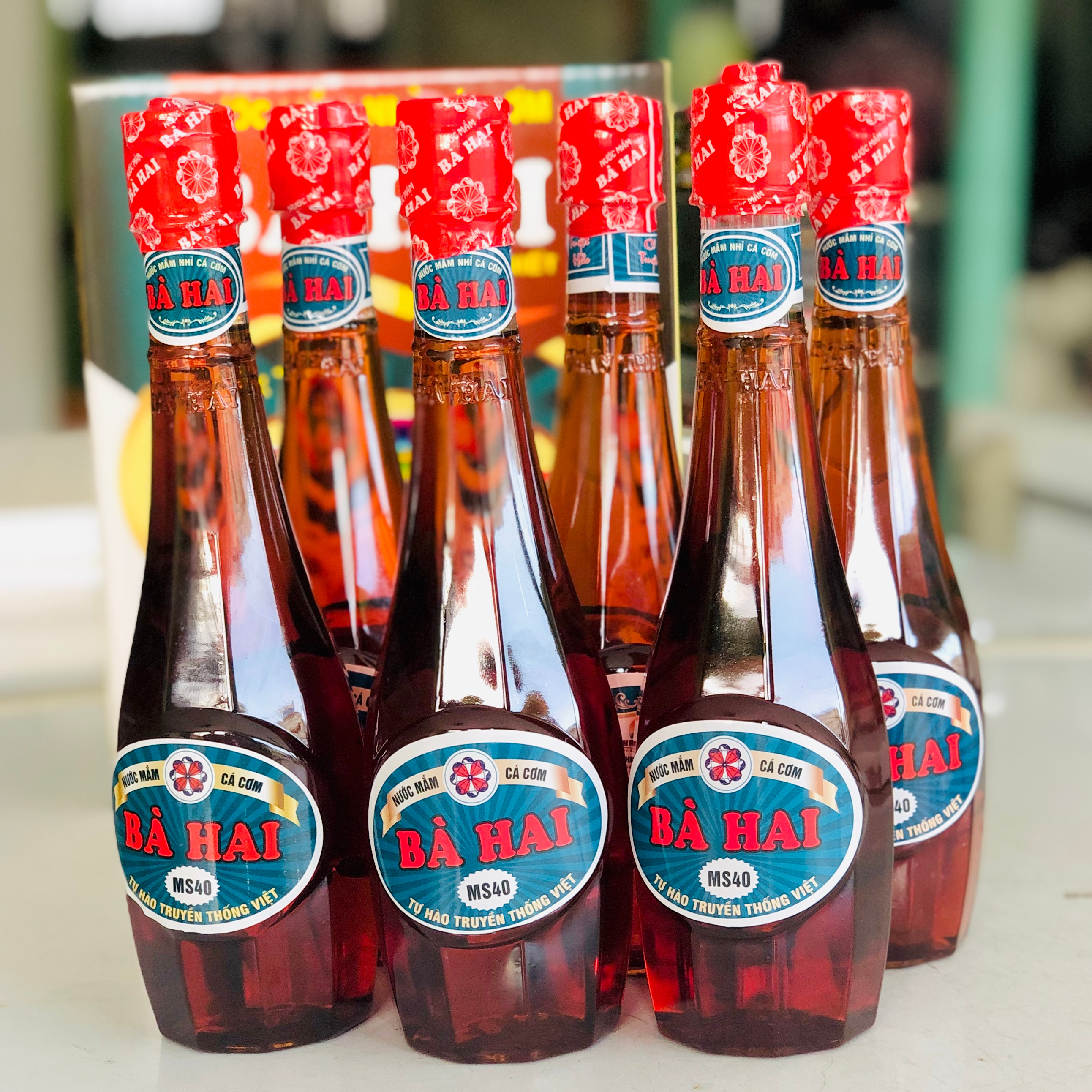 Thùng Chai Nhựa Nước Mắm Nhĩ Bà Hai (6 x 500ml)