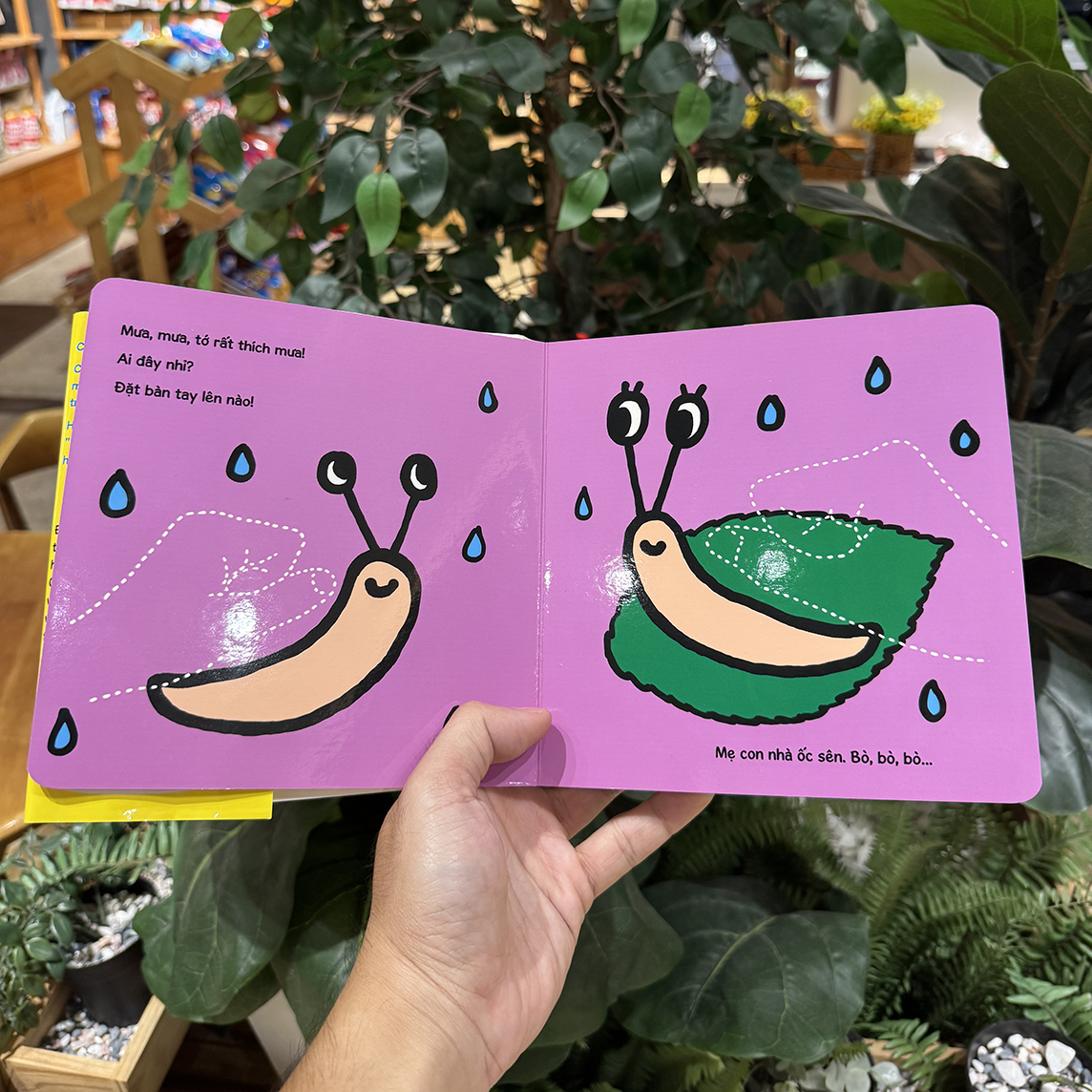 Sách Bàn tay kỳ diệu - Vui đùa cùng đôi tay - Bé nhìn thấy gì nào?