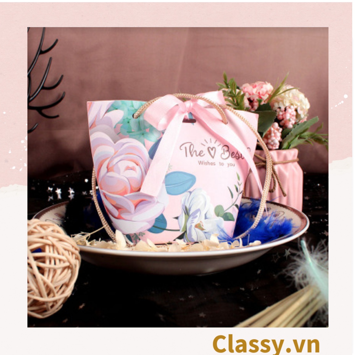 Classy Túi giấy đựng quà thắt nơ in hình dễ thương 14 X 7 X 10 CM đựng son, trang sức, quà tặng đám cưới, lễ tết (Q301)