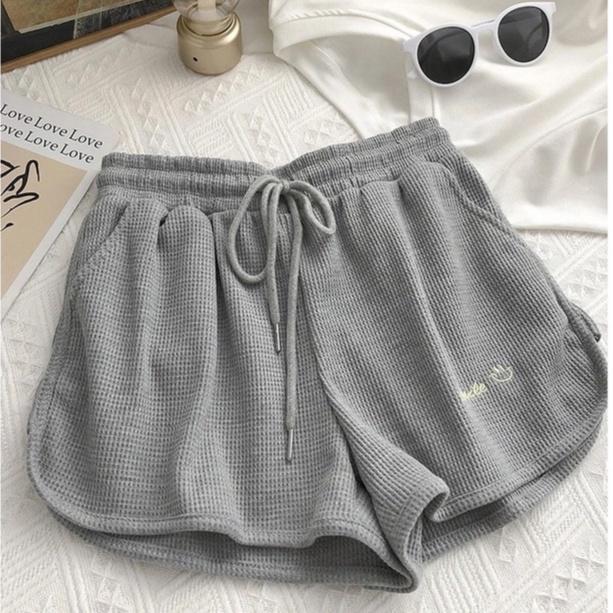 Quần đùi tổ ong smile quần short ngố ulzzang nam nữ unisex phong cách Hàn Quốc