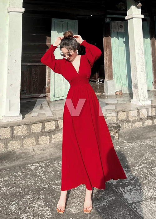 Đầm Maxi Voan Dài Tay Đính Nút Bọc Cổ V Thời Trang