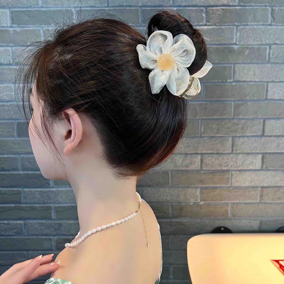 Kẹp Tóc 3 Răng Đính Hoa Phong Cách Hàn Quốc