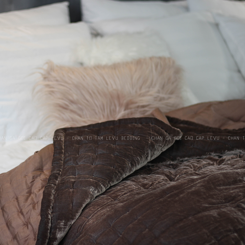 Chăn Nhung Lụa Chần Bông Điều Hòa Cao Cấp Dùng Bốn Mùa - Chăn Khâu Sa Hạt Màu Coffee Blue I Silk Velvet Blanket.