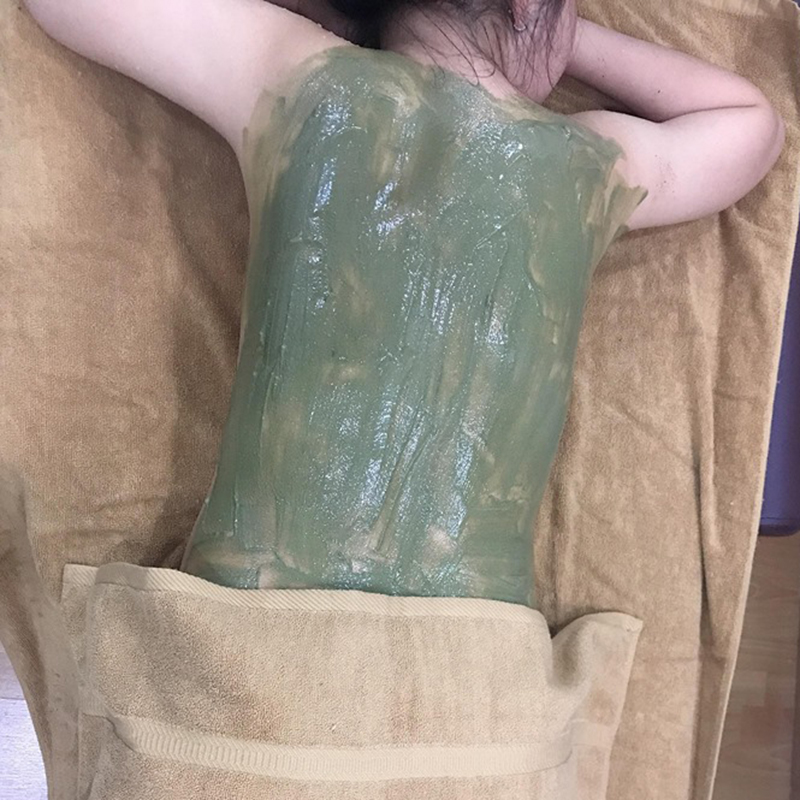 Áp Dụng 1 Trong 3 Dịch Vụ Combo Chăm Sóc Da Điện Di Với Vitamin C / Collagen Kết Hợp Với Massage Body Đá Nóng / Thảo Dược tại Mẹ & Em Spa