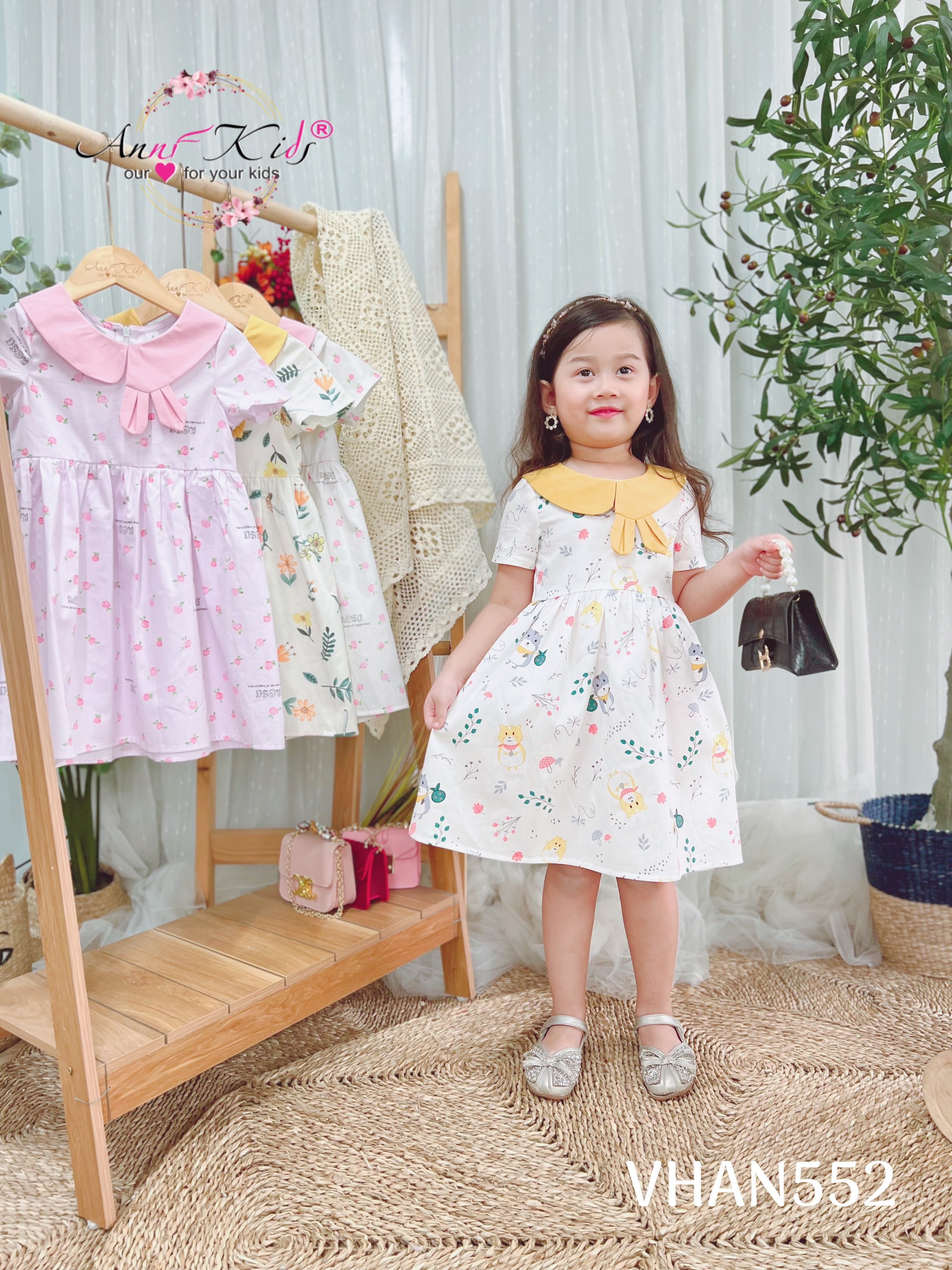 Váy cổ sen tai thỏ cho bé gái 7kg-33kg