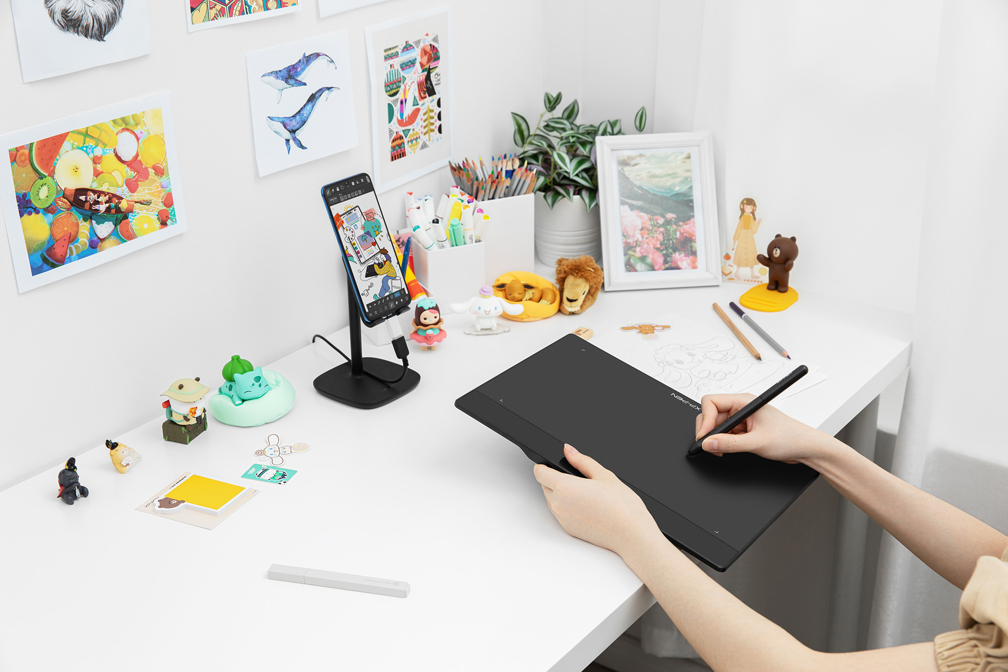 Bảng Vẽ Điện Tử XP-Pen Deco Fun L 10X6.27 inch Android Hỗ Trợ Cảm ứng Nghiêng kèm Bút Vẽ Không Sạc P01 - Hàng Chính Hãng - Red