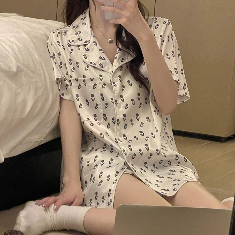 MS1053 Bộ Pyjama Nữ Lụa Satin, Bộ Quần Đùi Áo Cộc Mặc Nhà Hoa Tulip 9209#