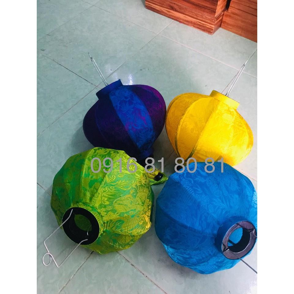 Đèn lồng Hội An kiểu tròn vải lụa cao cấp chuyên dùng trang trí