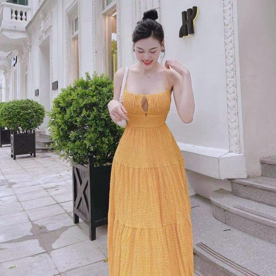 Đầm váy maxi xốp 2 dây nhún tầng hở lưng siêu hot