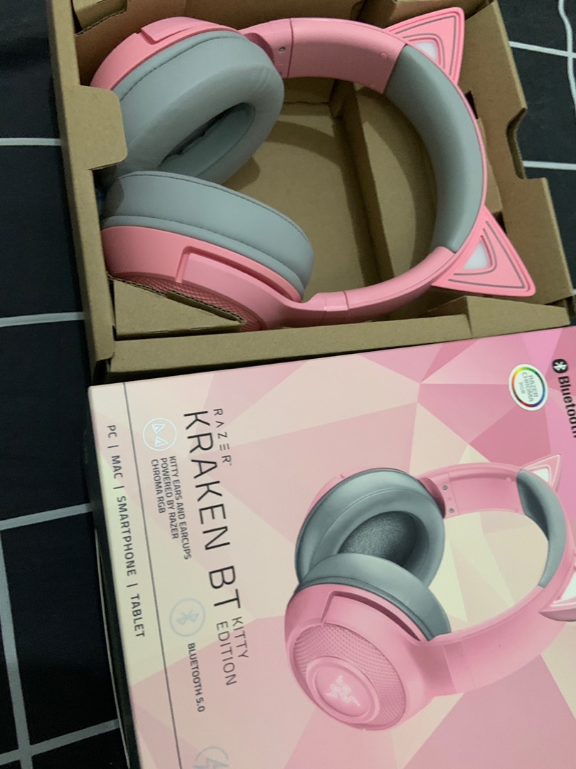 Tai Nghe Bluetooth Razer Kraken BT Kitty Edition -Hồng(Quartz)RZ04-03520100-R3M1_Hàng chính hãng