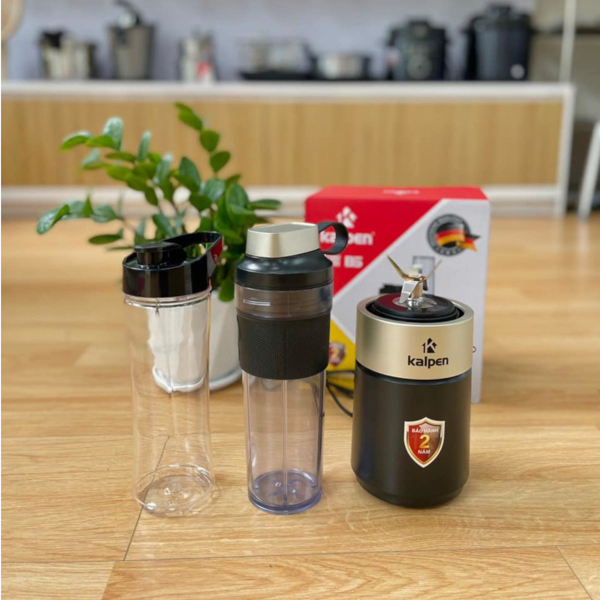 Máy xay sinh tố mini Kalpen Đức B6 công suất 700W tặng Bình 500ml - Hàng chính hãng