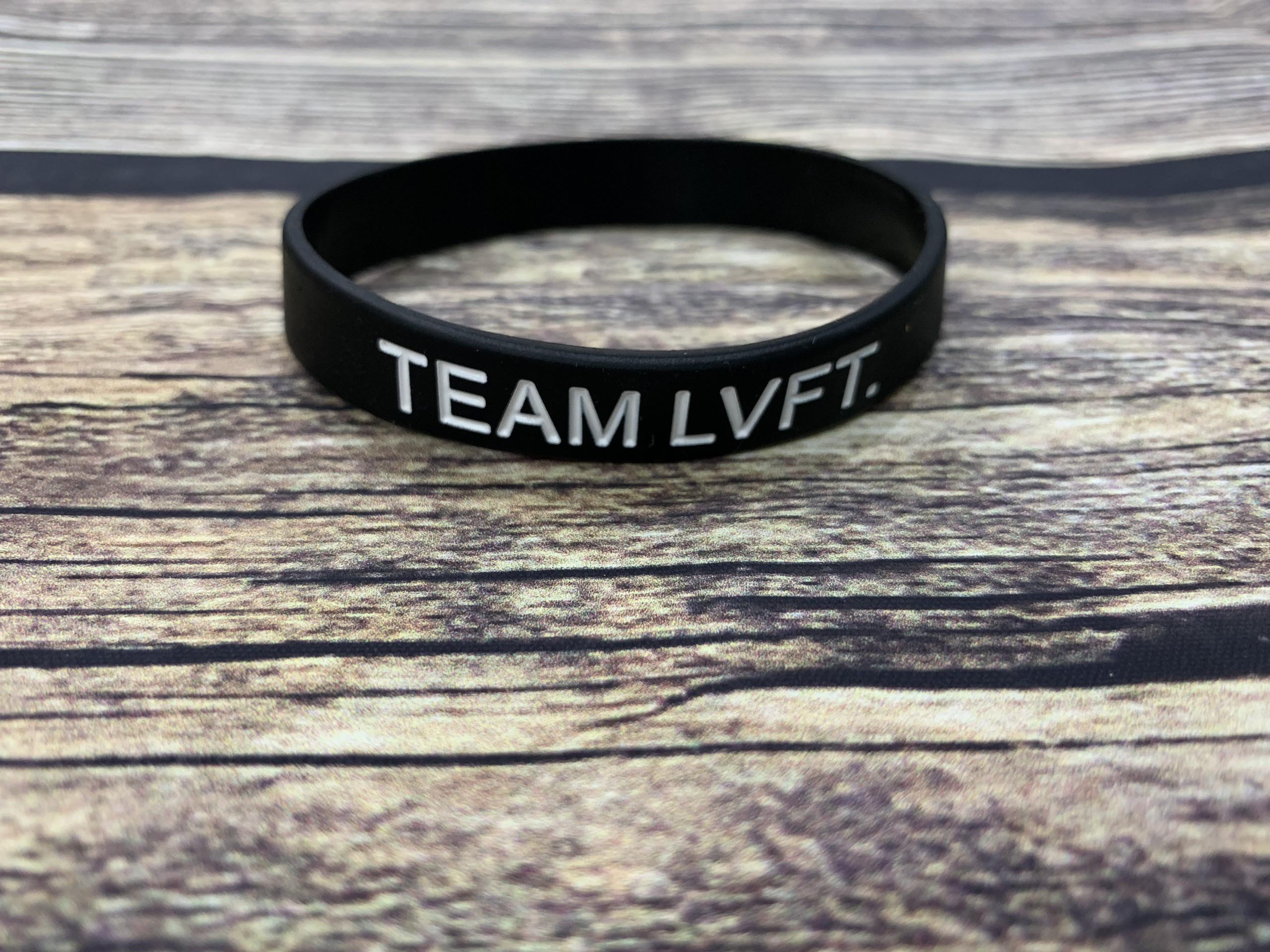 Vòng tay cao su LIVE FIT bản nhỡ, màu sắc xinh xắn, có thể dùng theo nhóm để tạo màu sắc riêng
