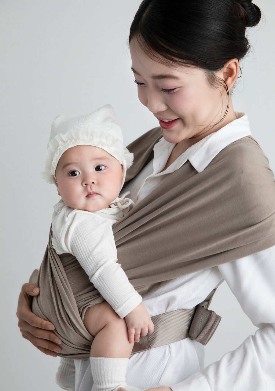 [THIẾT KẾ MỚI] Địu Vải EmBé Sling Cao Cấp Màu Mocha Dành Cho Bé Sơ Sinh Từ 0 Đến 24 Tháng Tuổi