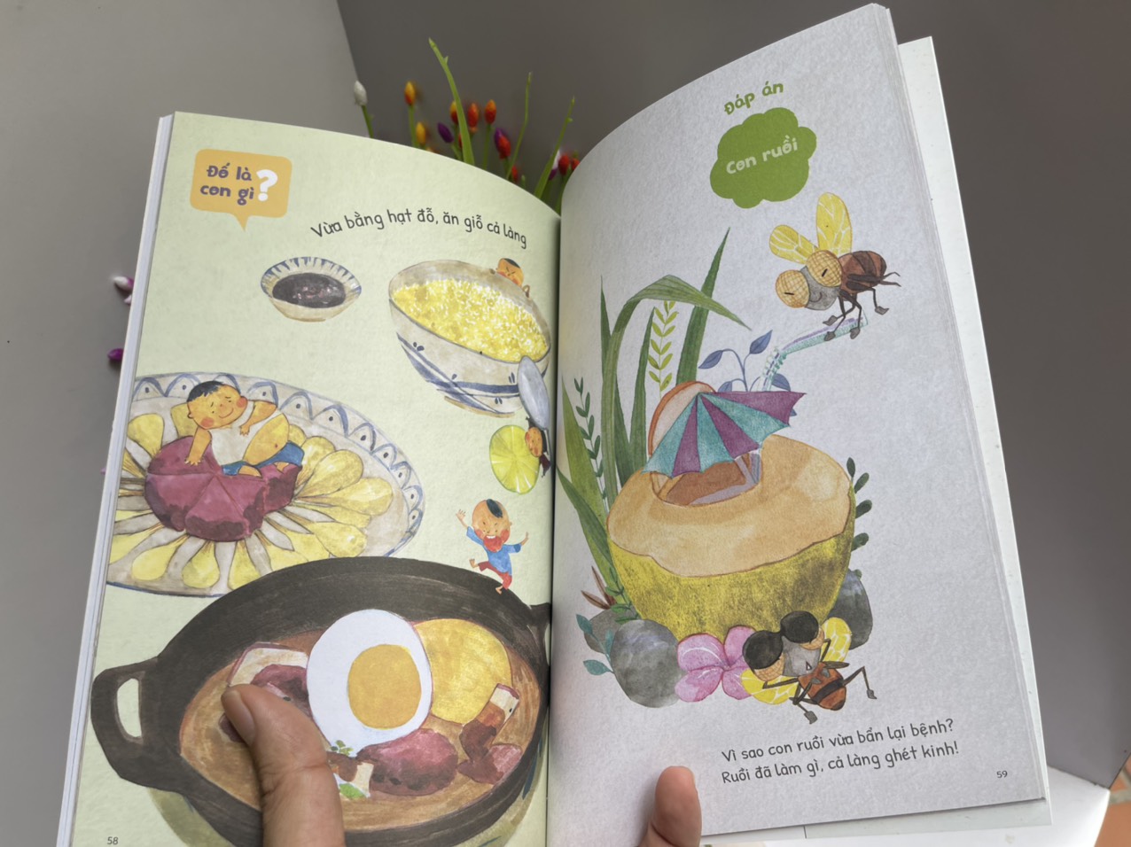 KHO TÀNG CÂU ĐỐ DÂN GIAN BẰNG TRANH - QUÊ HƯƠNG ĐẤT NƯỚC - GIA ĐÌNH LÀNG XÓM - Thụ Nho sưu tầm & biên soạn - Nhã Nam – bìa mềm