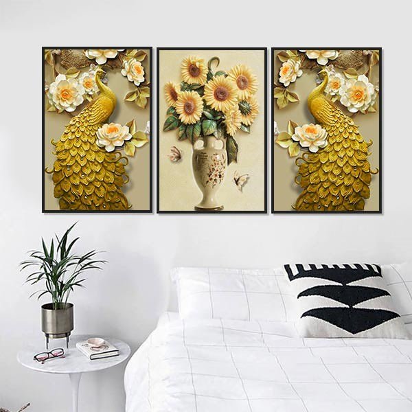 Bộ 3 Tranh Trang Trí "Khổng Tước Vàng" - W265