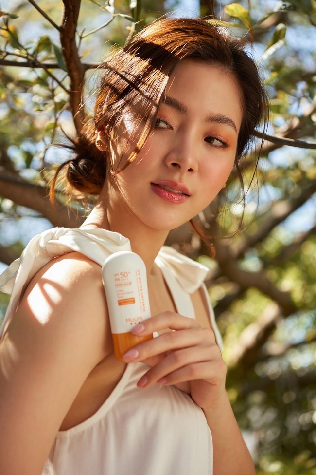 Kem Chống Nắng MizuMi UV Water Defense 100% Non-Chemical Sunscreen Không Thấm Nước SPF50+ PA++++ 30g