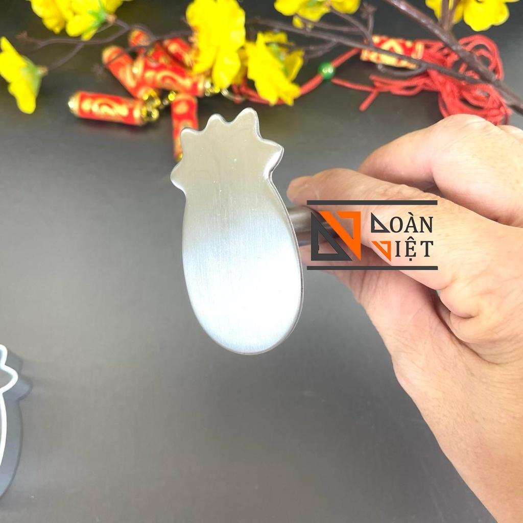 BỘ 10 khuôn BÁNH DỨA ĐÀI LOAN + DỤNG CỤ NHẤN - bánh cookies dứa , bánh trái thơm - Khuôn dày, đẹp, sắc nét