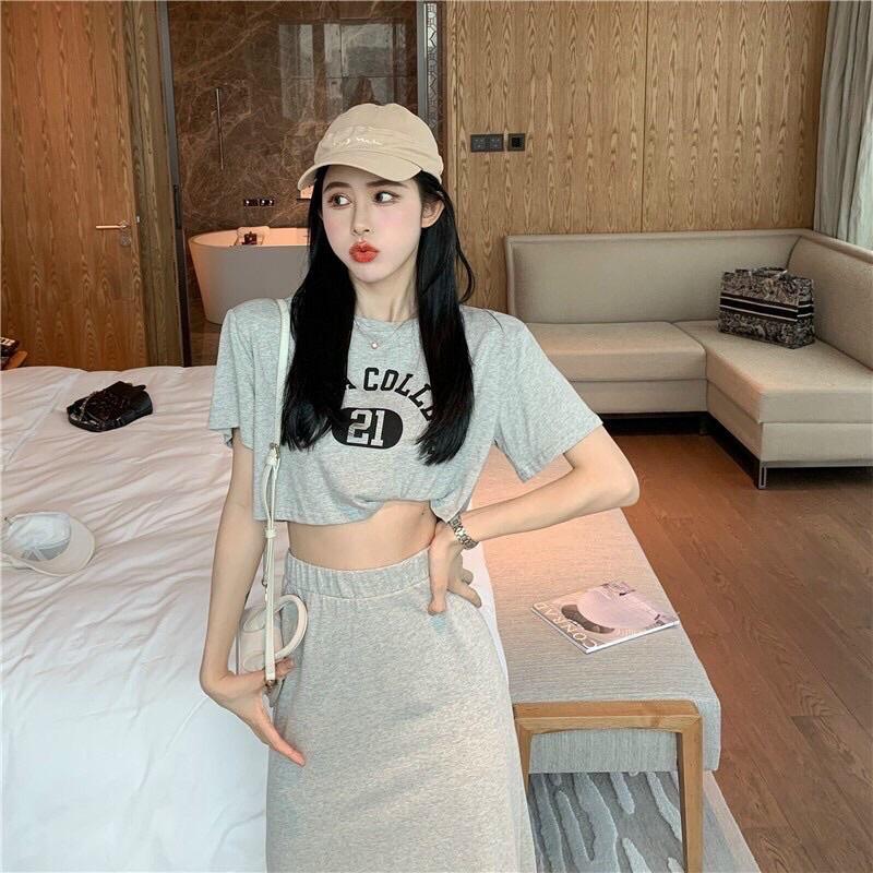 Sét áo croptop & chân váy body sẻ cực cá tính sang chảnh