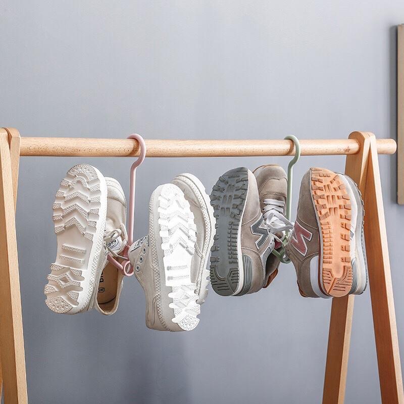 Móc treo phơi giày, treo mũ nón, phụ kiện, treo đồ đa năng xoay 360 độ thông minh tiện dụng