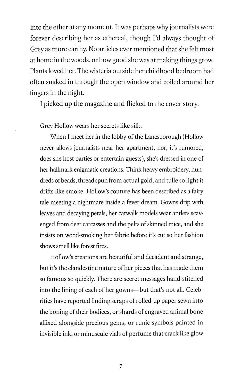 Sách ngoại văn: House Of Hollow