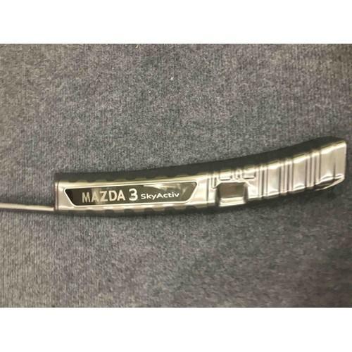 Chống trầy cốp trong, ngoài xe Mazda 3 sedan 2016-2023 inox cao cấp