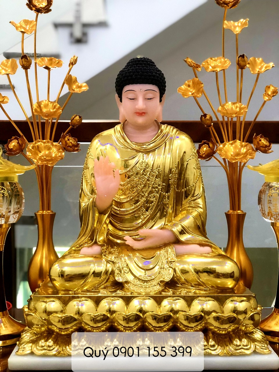 Tượng Phật Bổn Sư Thích Ca Niêm Hoa Vi Tiếu  toạ đài kim cang