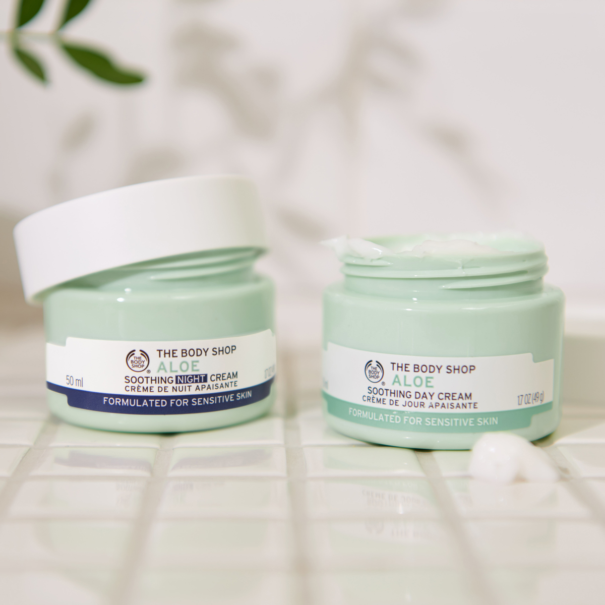 Dưỡng Da Ban Đêm The Body Shop Night Cream Soothing Aloe 50ml