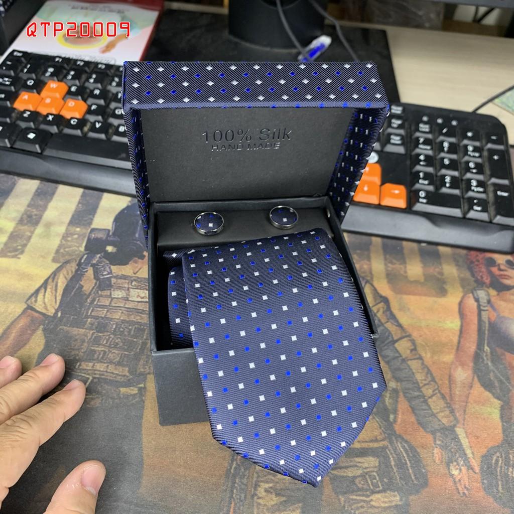 Cavat nam bản 8cm lót silk cao cấp nguyên hộp kèm khăn và khuy măng sét Giangpkc Qtp