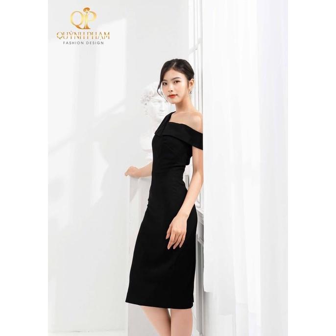 Đầm body bẹt vai khoe vai trần gởi cảm